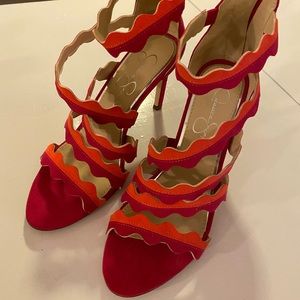 Jessica Simpson pumps